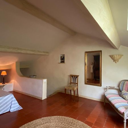Mas Antonine Cigalle Arles Exterior foto