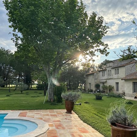 Mas Antonine Cigalle Arles Exterior foto