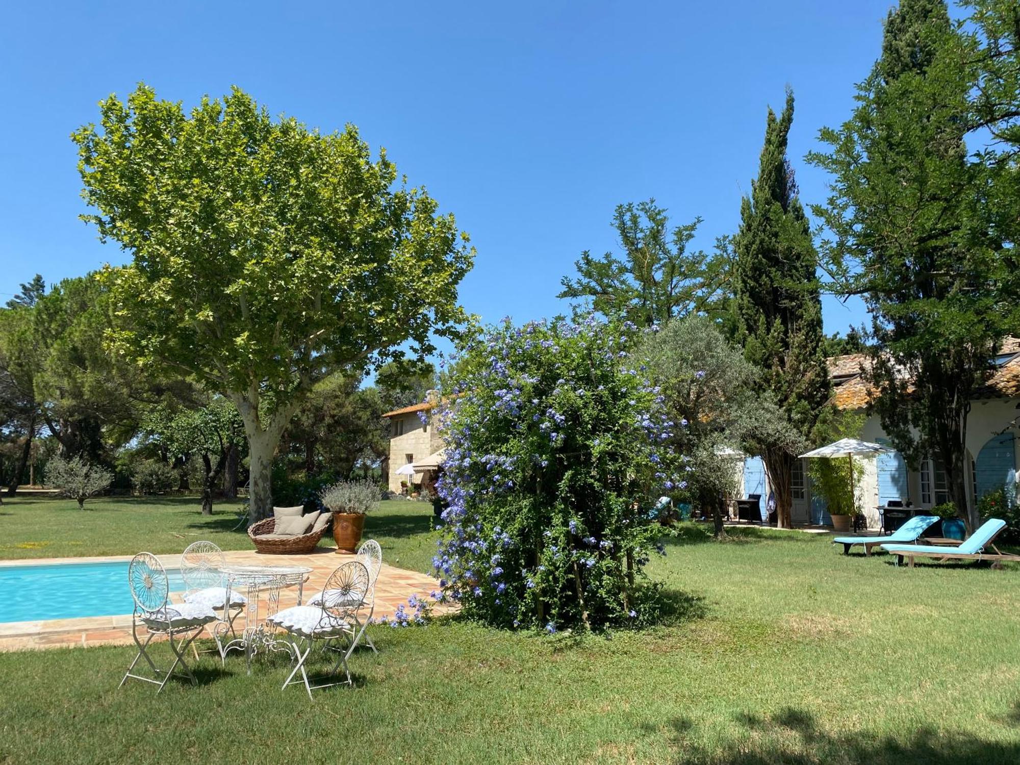 Mas Antonine Cigalle Arles Exterior foto
