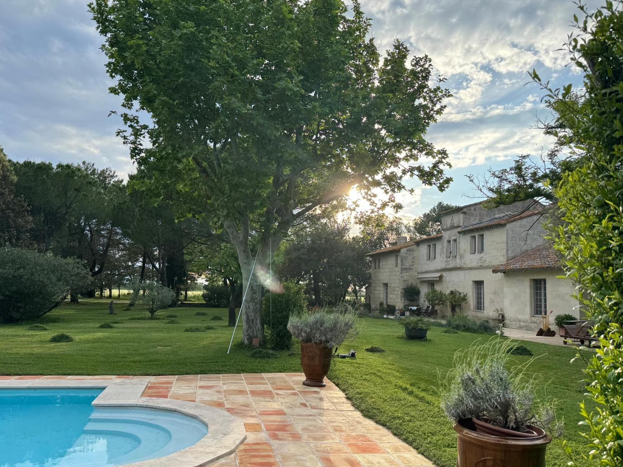 Mas Antonine Cigalle Arles Exterior foto